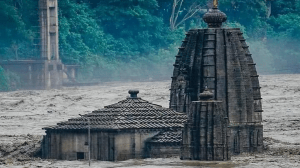 Panchavaktra temple in flood