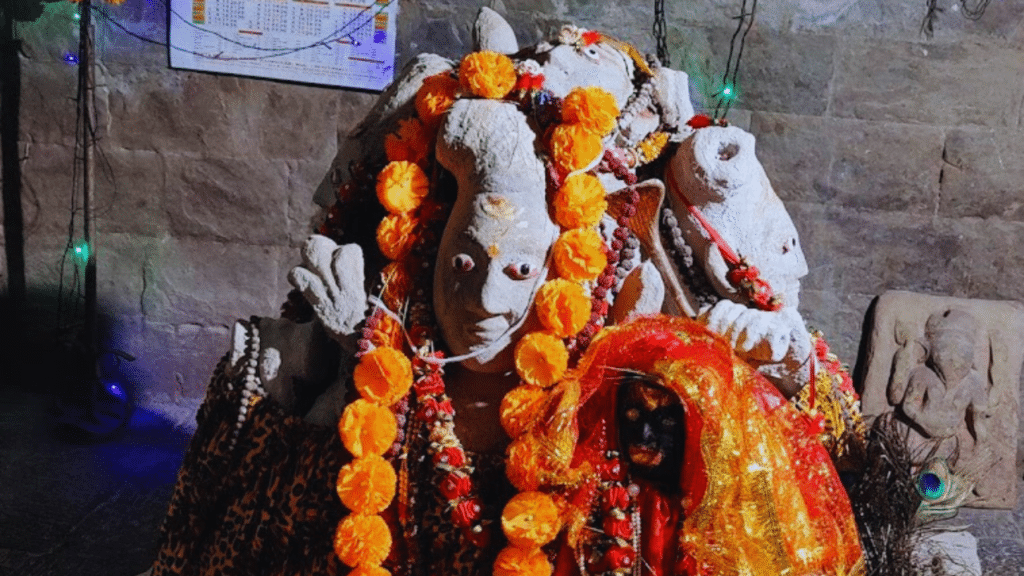 shivling of Panchavaktra temple