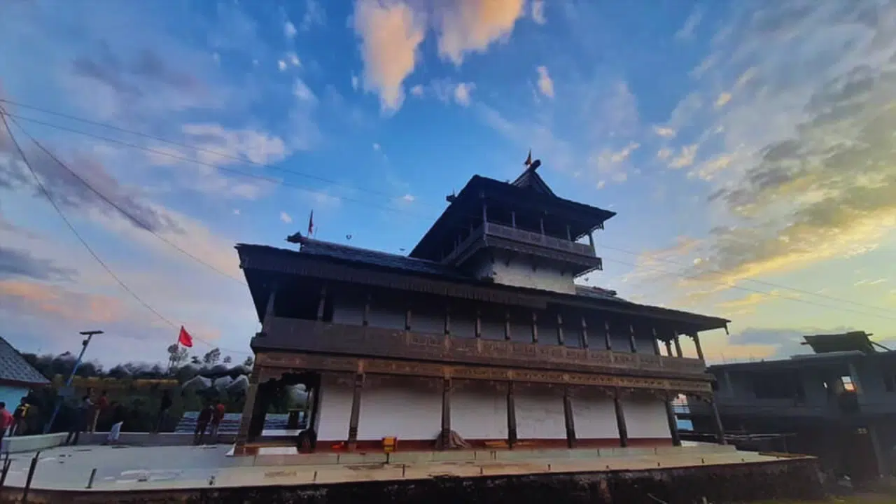 Shri Mahasu devta temple, Bakhras Suket State